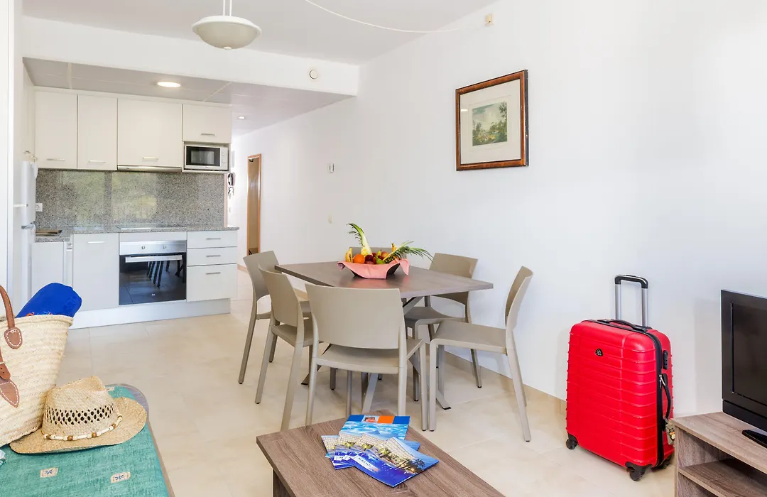 Apartaments Condado By Marsol-1