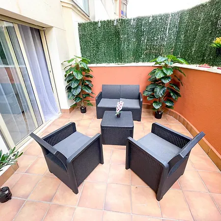 Yellow Apartment Lloret-2