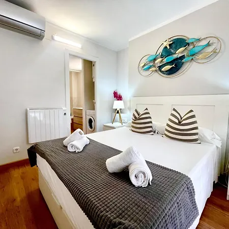 LA MER BLEUE, Boutique Apartament with free parking, full equipped in Fenals Beach-2