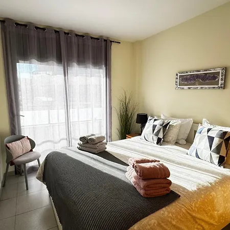 Relax Apartamento Playa Fenals-2