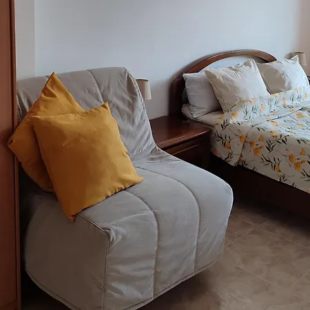 Duplex 2-Bedroom Family Apartment F&F-3