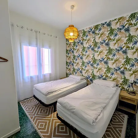 The Room - Apartment In Lloret-2