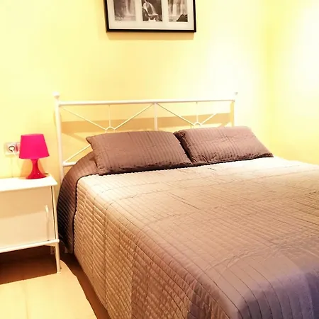 Lloret Beach Apartments-3