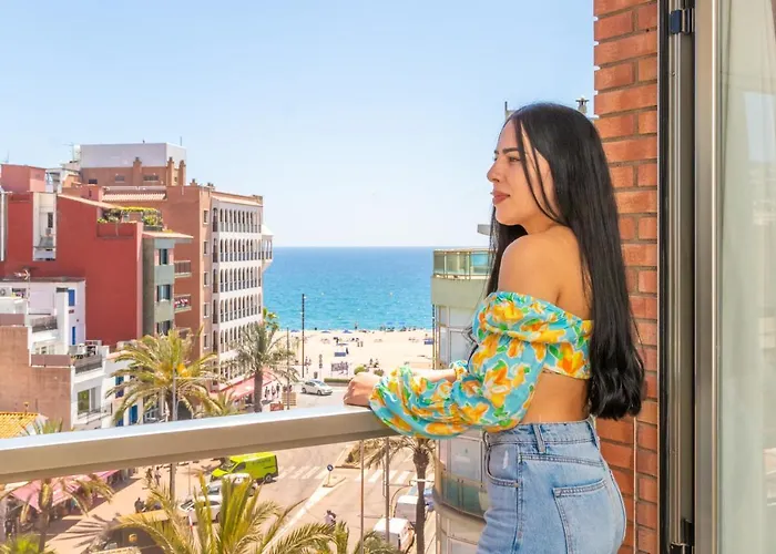 Marina Beach Apartaments - Sea Views In The Heart Of Lloret Lloret de Mar