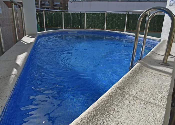 Apartamentos Ar Dosjoimi Lloret de Mar