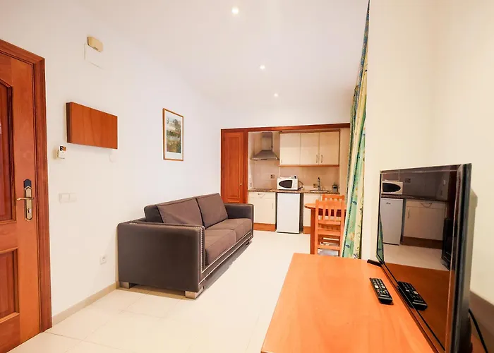 Apartamentos Royal Lloret de Mar